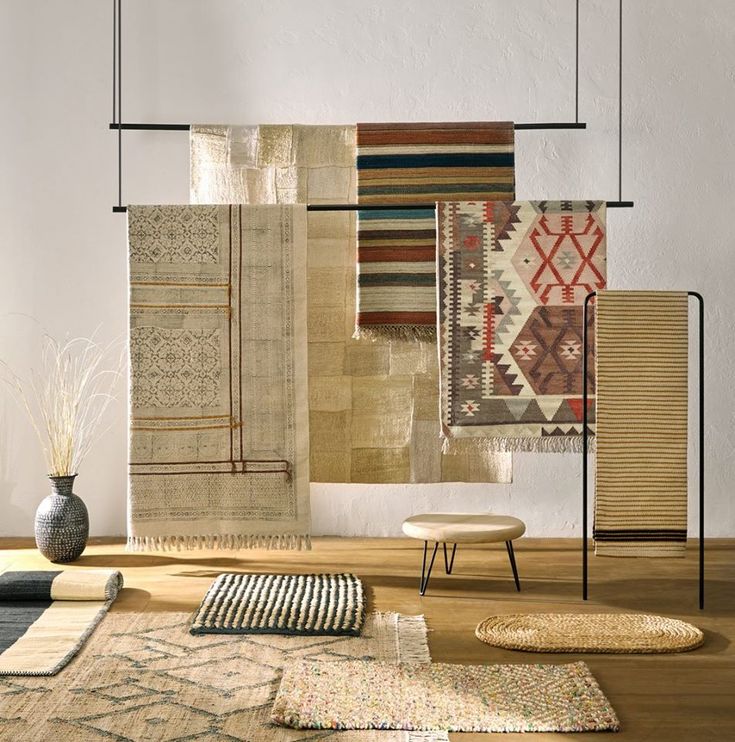 Eco-Friendly Home Decor Trends: Hand-Braided Rugs UK