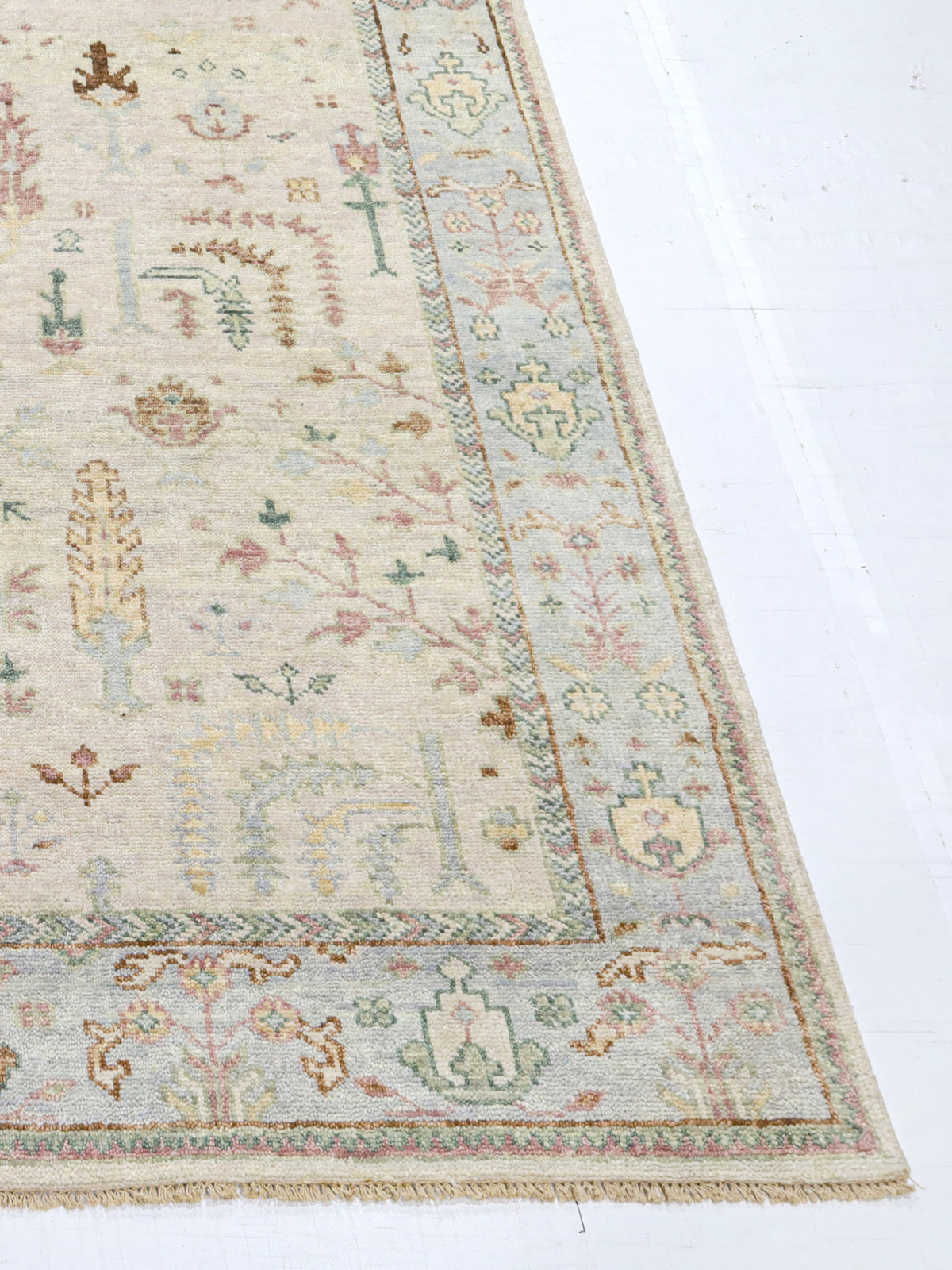 Persian Garden Wool Rug - Ivory & Rose