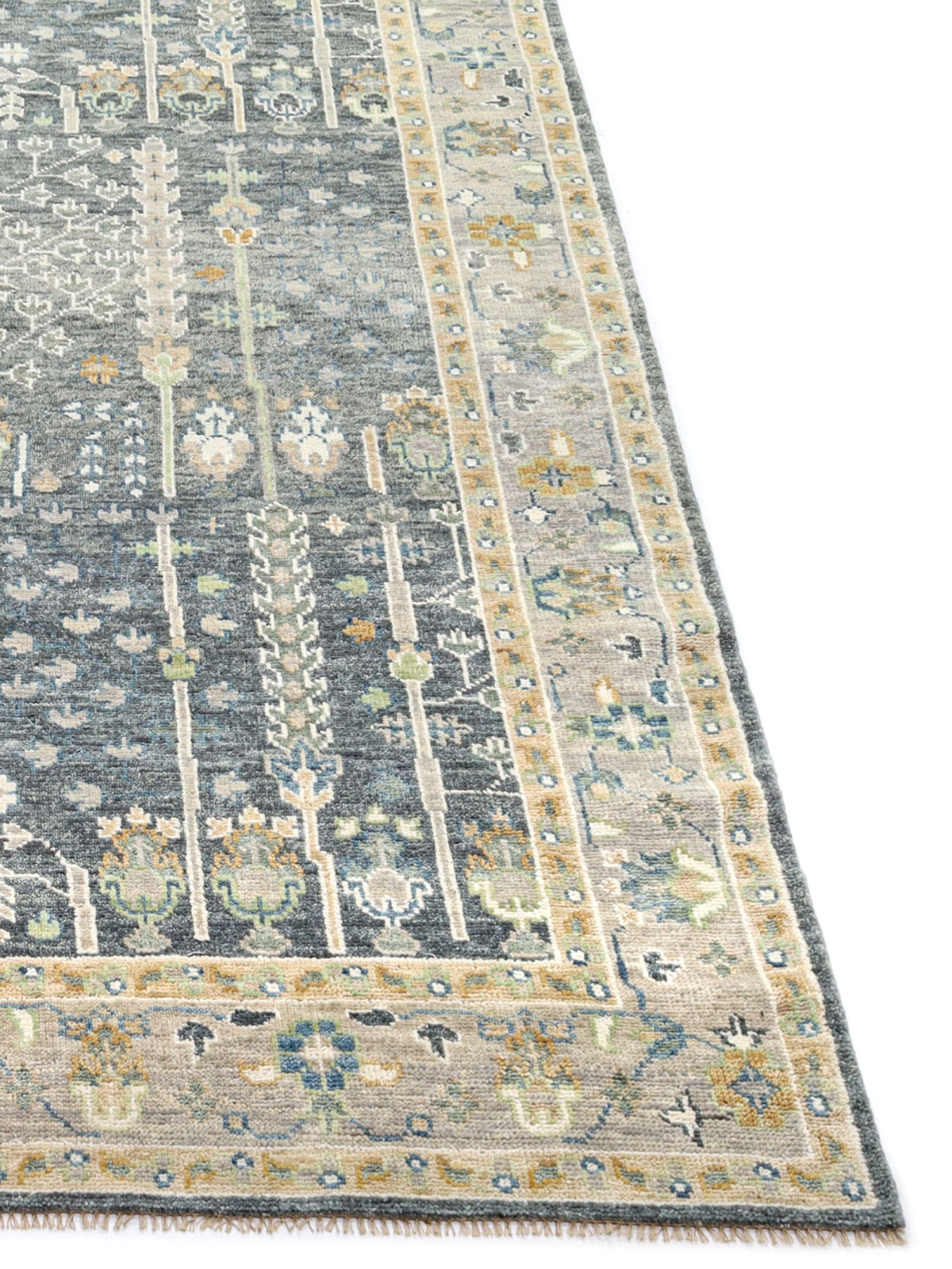 The Cypress Avenue – Charcoal & Slate