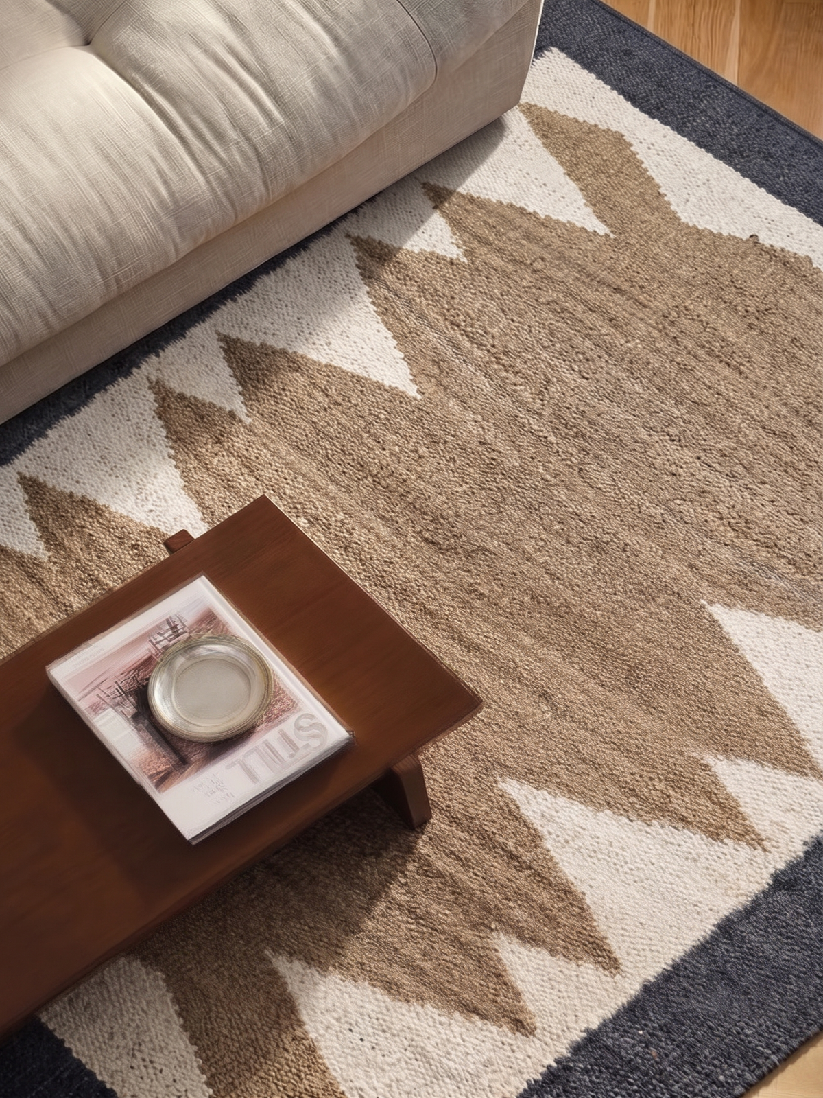Mountain Ridge Jute Rug