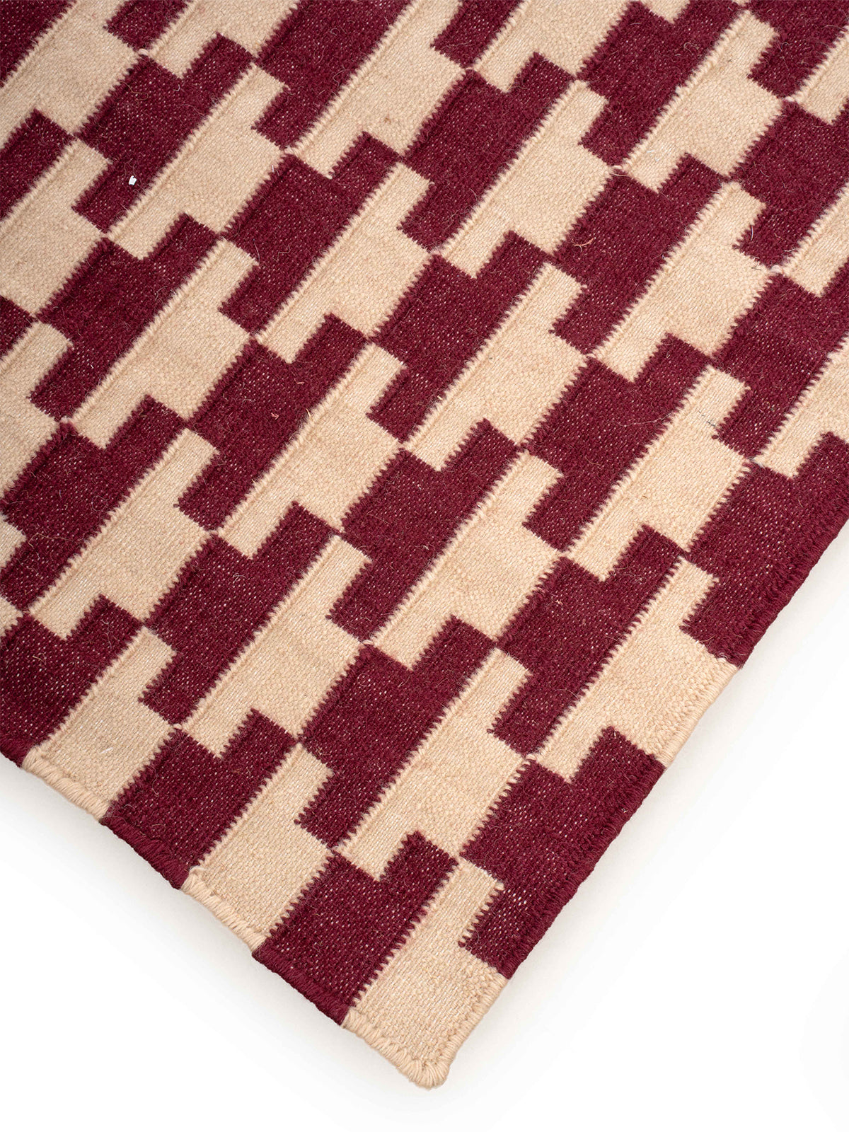 The Woven Lattice Runner