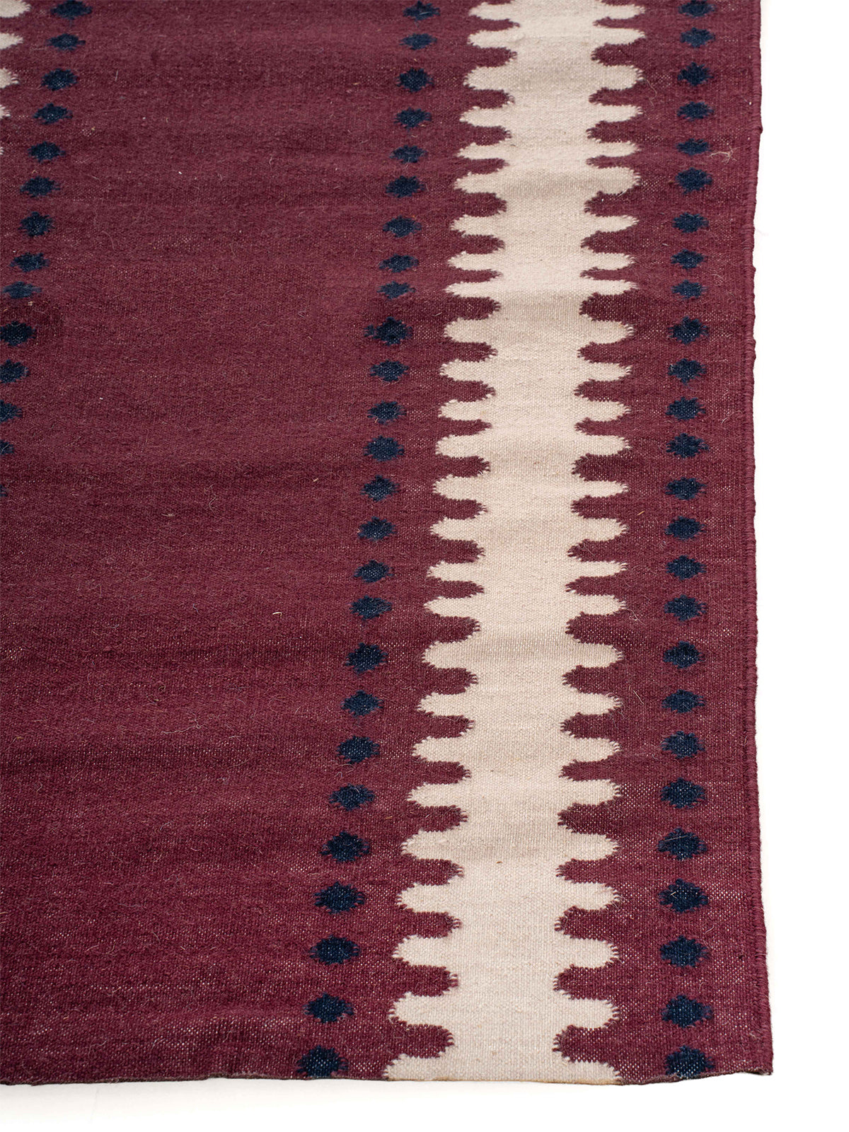 The Pebble Trail Runner - Merlot