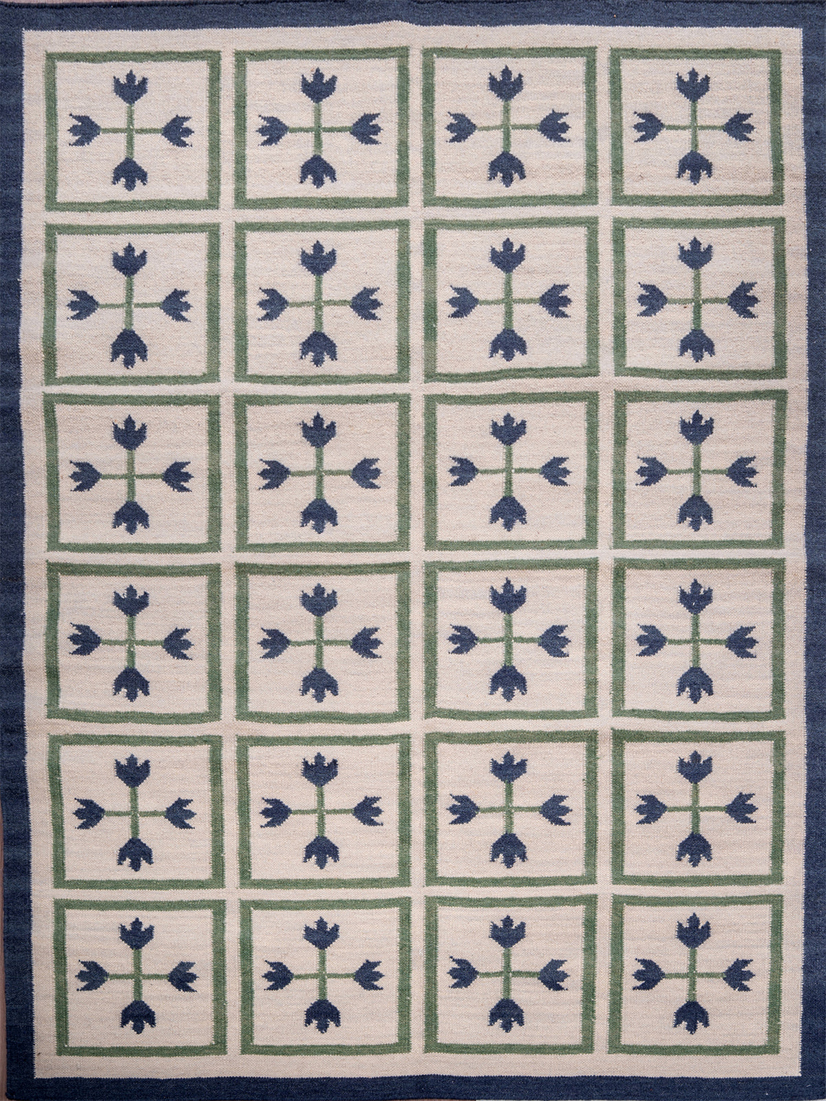 Ivy Lattice
