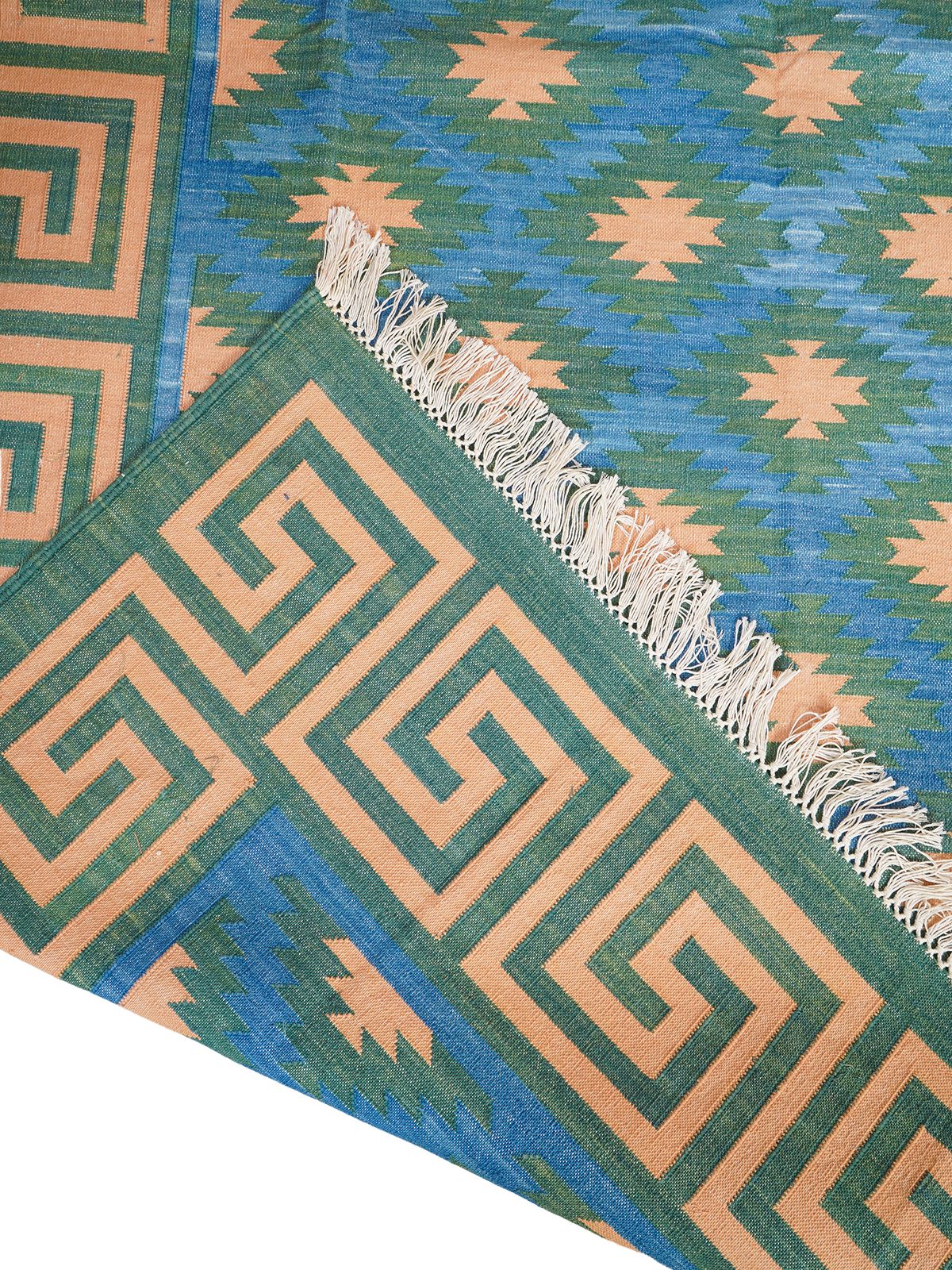 Green hellenic Flatweave rug - texture detail showing cotton surface