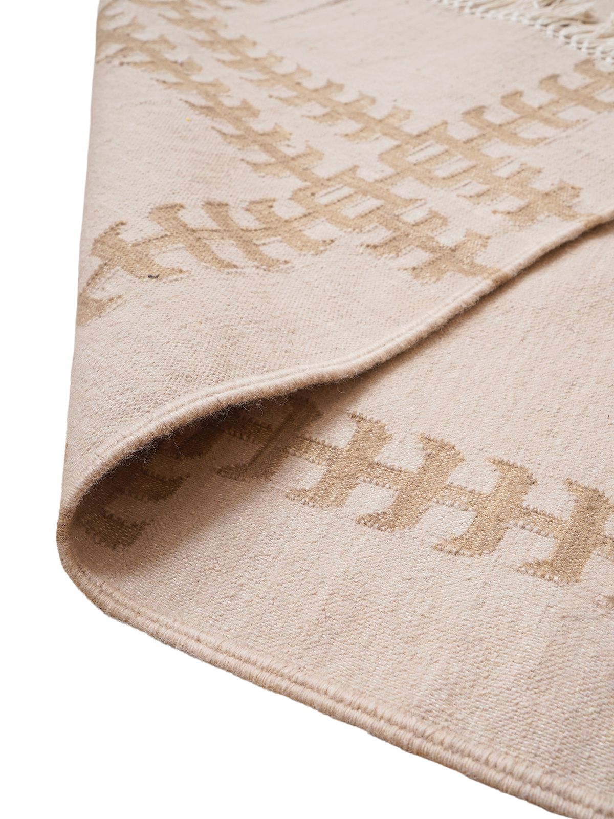 Gridline Flatweave Rug-Beige detail of the geometric pattern in cotton