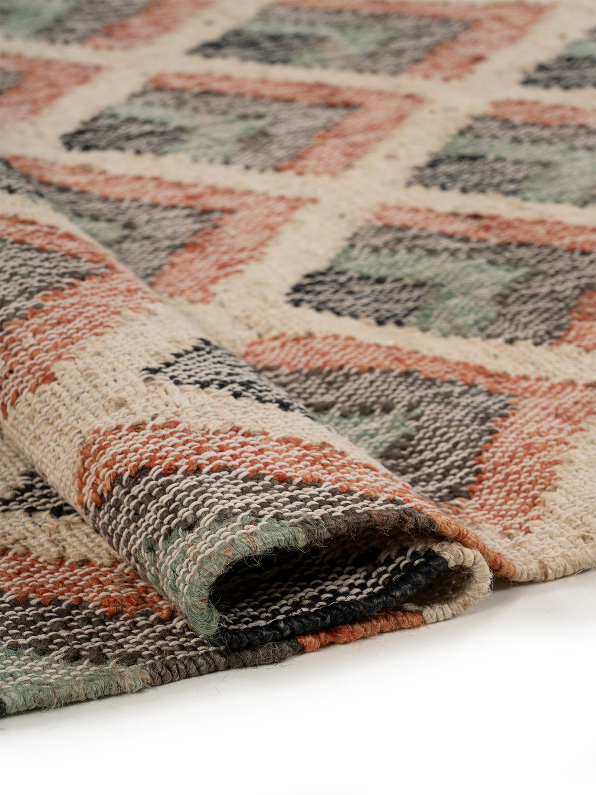 Harlequin Diamond Flatweave Rug - texture detail showing jute surface