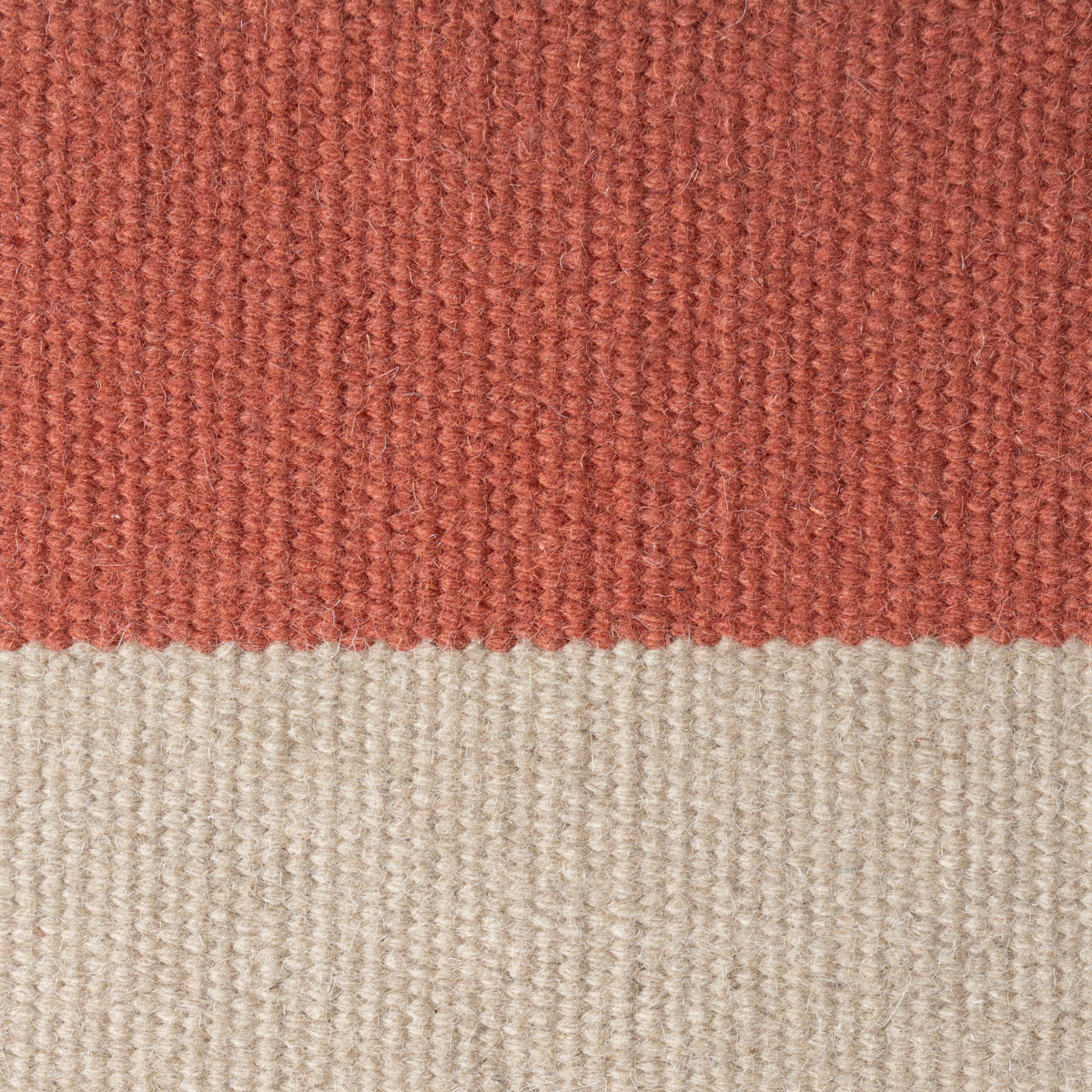 Horizon : Canyon close-up showing the nz wool weave and striped pattern