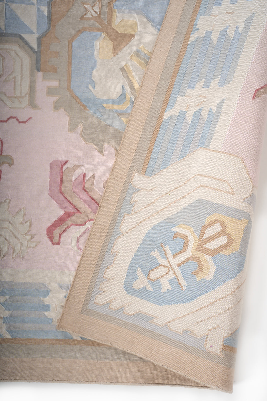 Jaipur Reverie: Handwoven Punja Dhurrie Rug detail of the traditional motif in cotton