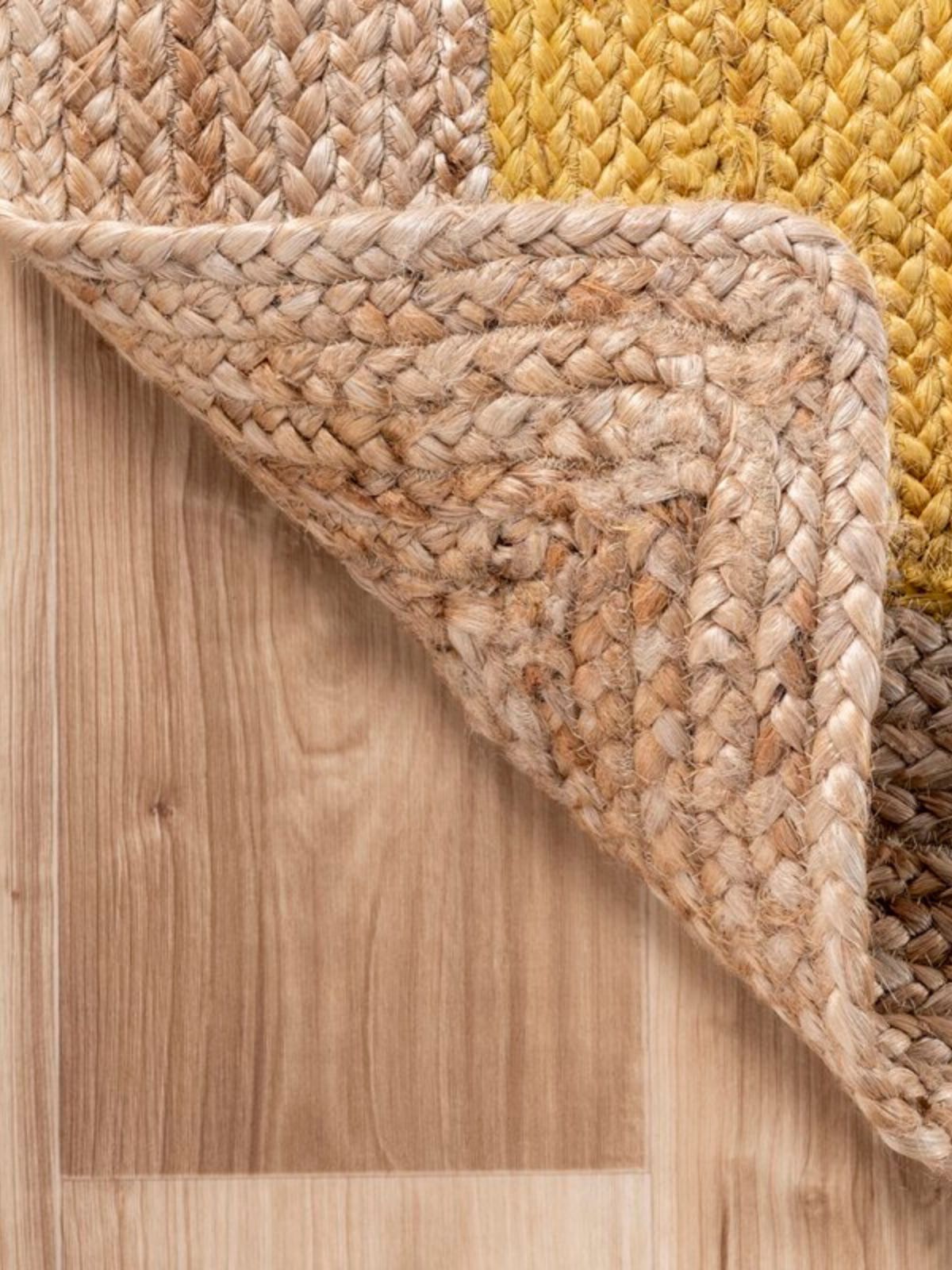 Juba jute bordered area runner-Yellow detail showing edge binding and jute finishing of the runner