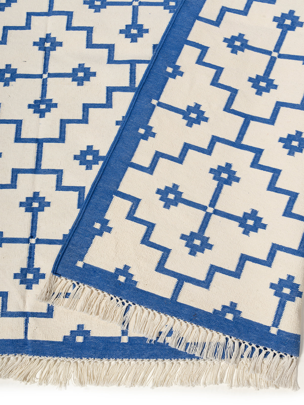 Labyrinth Weave Rug detail of the geometric pattern in cotton