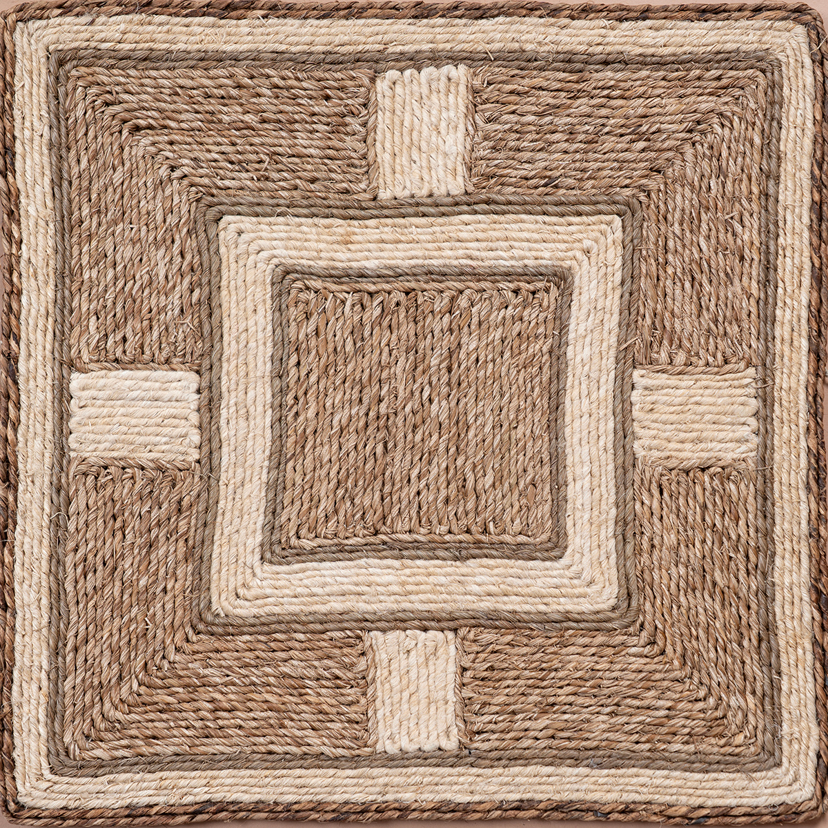 Looma : Chauk mixed fibre rug product view in neutral tones