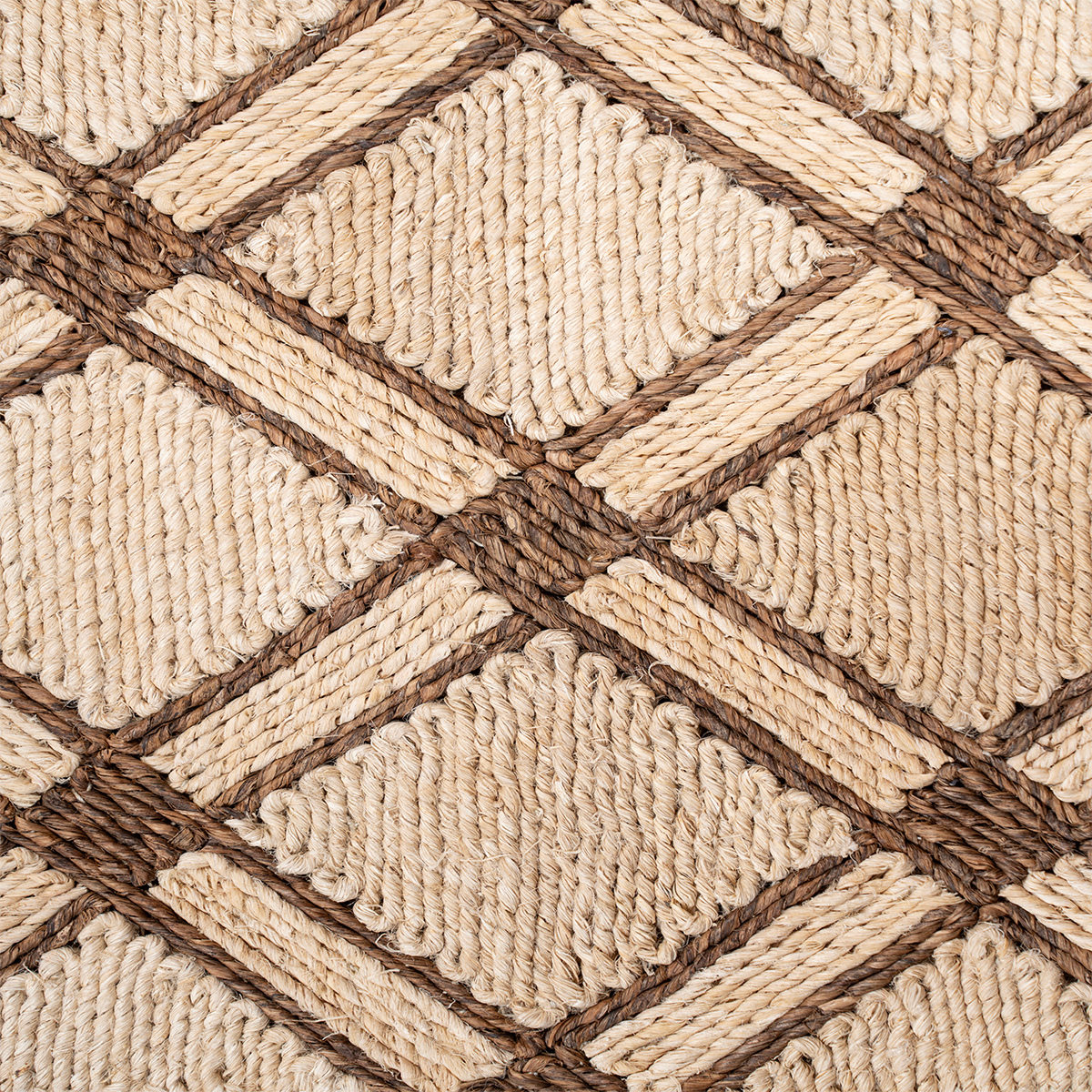 Looma : Hira close-up weave detail showing the mixed fibre surface