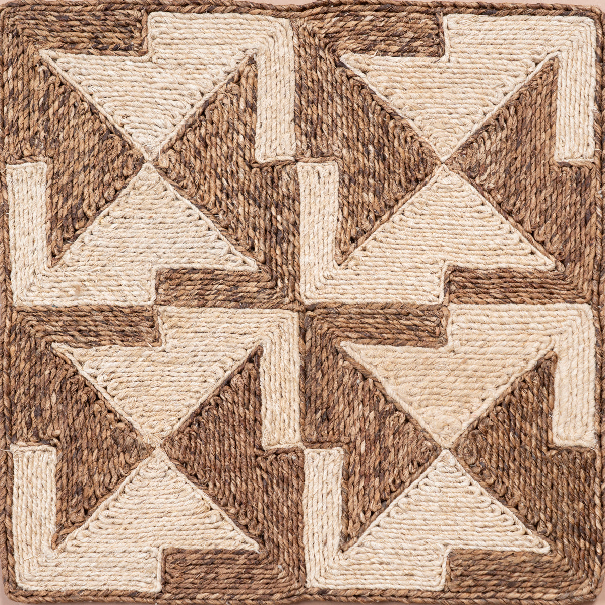 Looma : Pinak mixed fibre rug product view in neutral tones