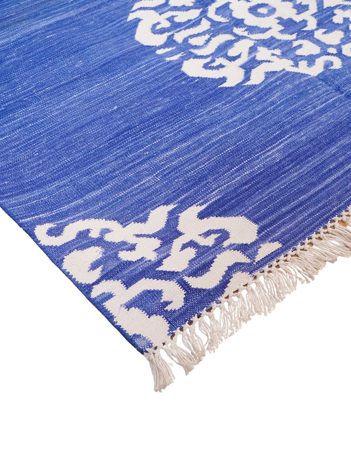 Medallion Flatweave rug-blue close-up showing the cotton weave and traditional motif