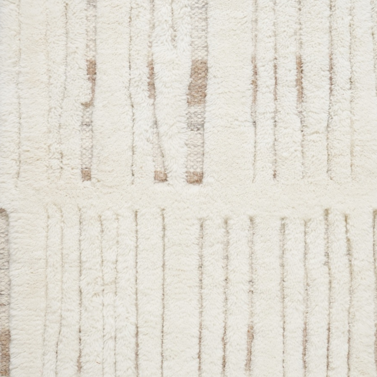 Mehran : Travertine wool rug in neutral tones