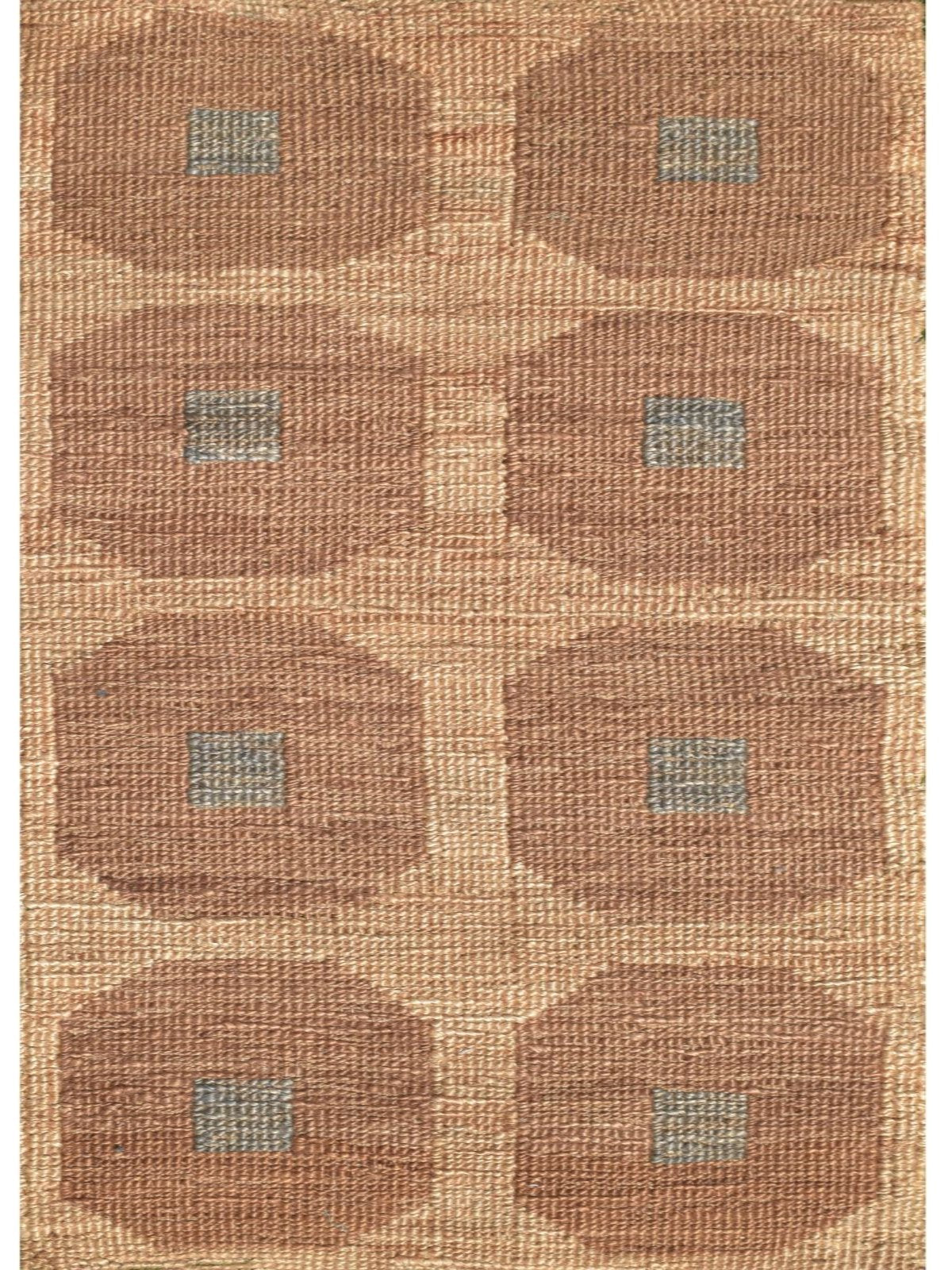 Octagon Oasis Jute Rug jute rug in neutral tones