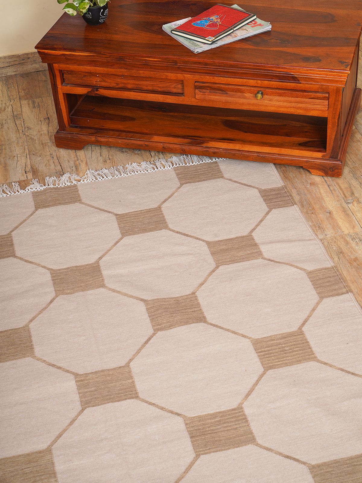 Octagonal Tapestry Wool Rug-beig-additional product view showing the rug