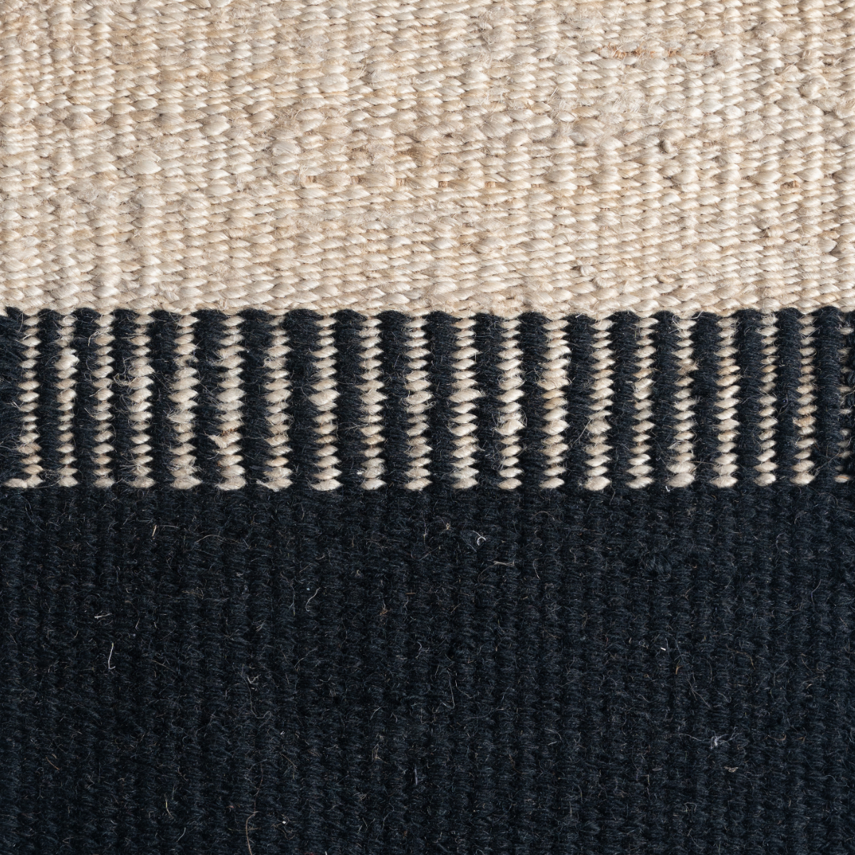 Root & Ridge : Tan jute-wool rug in brown tones