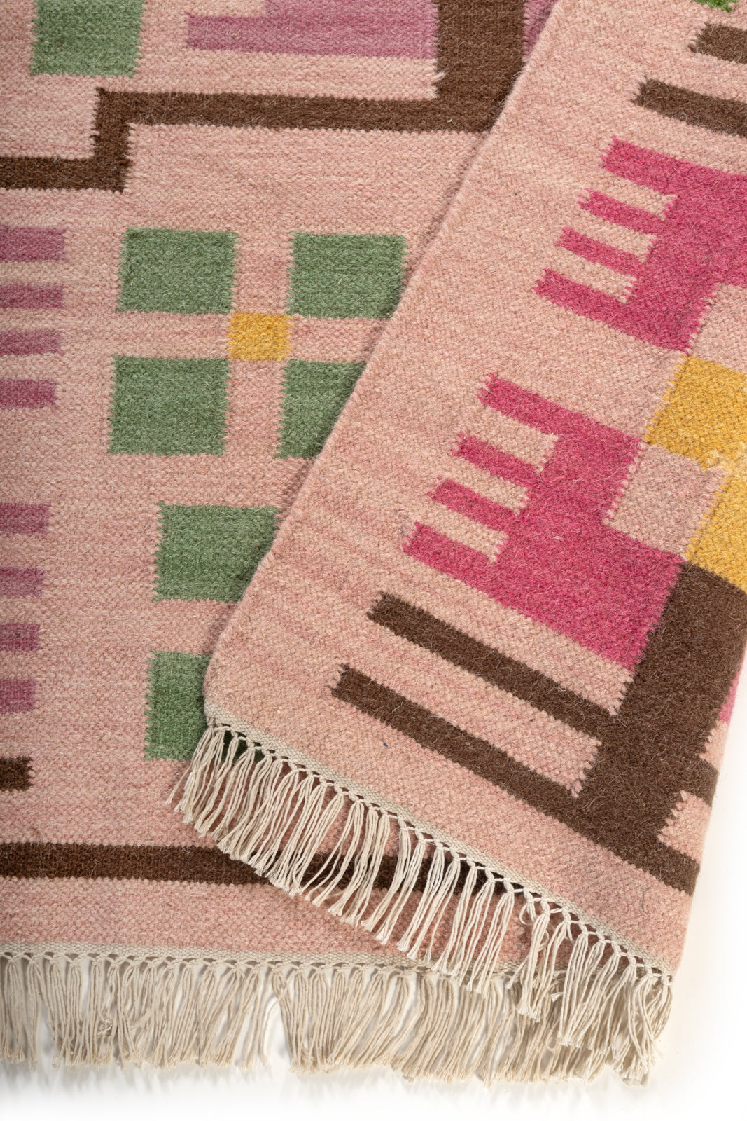 Rosy Prism Wool Rug detail of the geometric pattern in wool