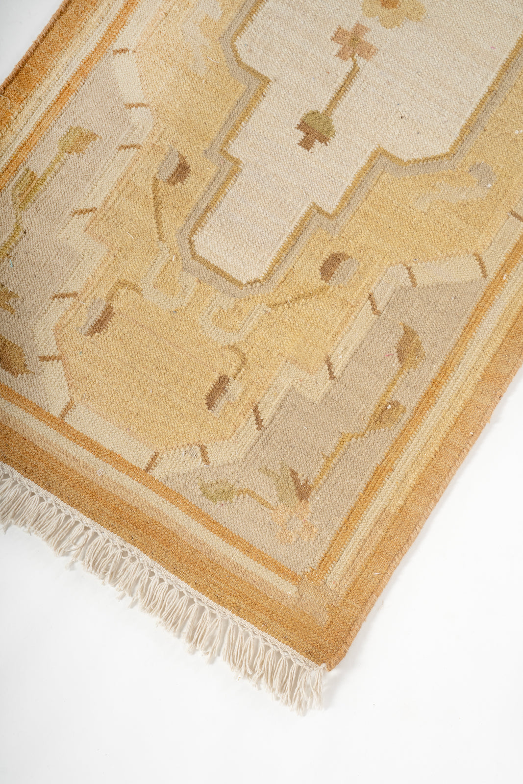 Samarkand Sands Wool Runner close-up showing the wool weave and traditional surface