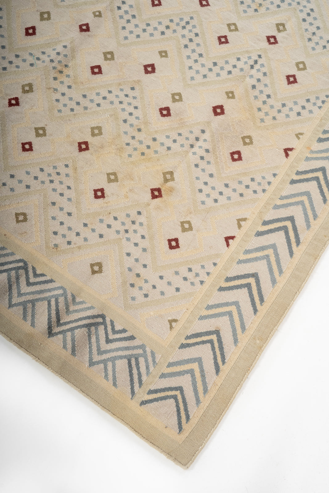 Sikar Sage Flatweave Rug close-up showing the cotton weave and striped pattern