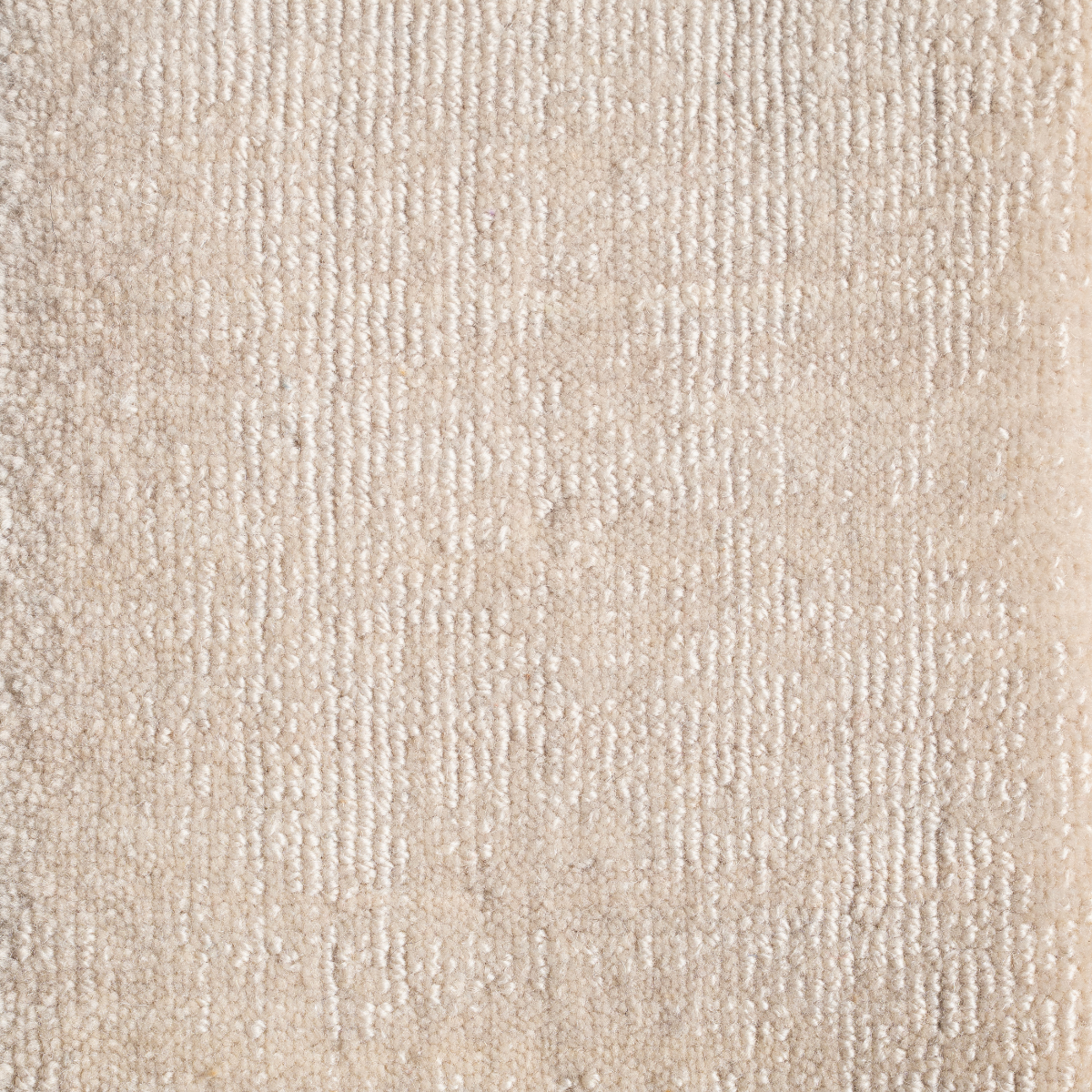 Tactile Edit : Cream wool rug in neutral tones
