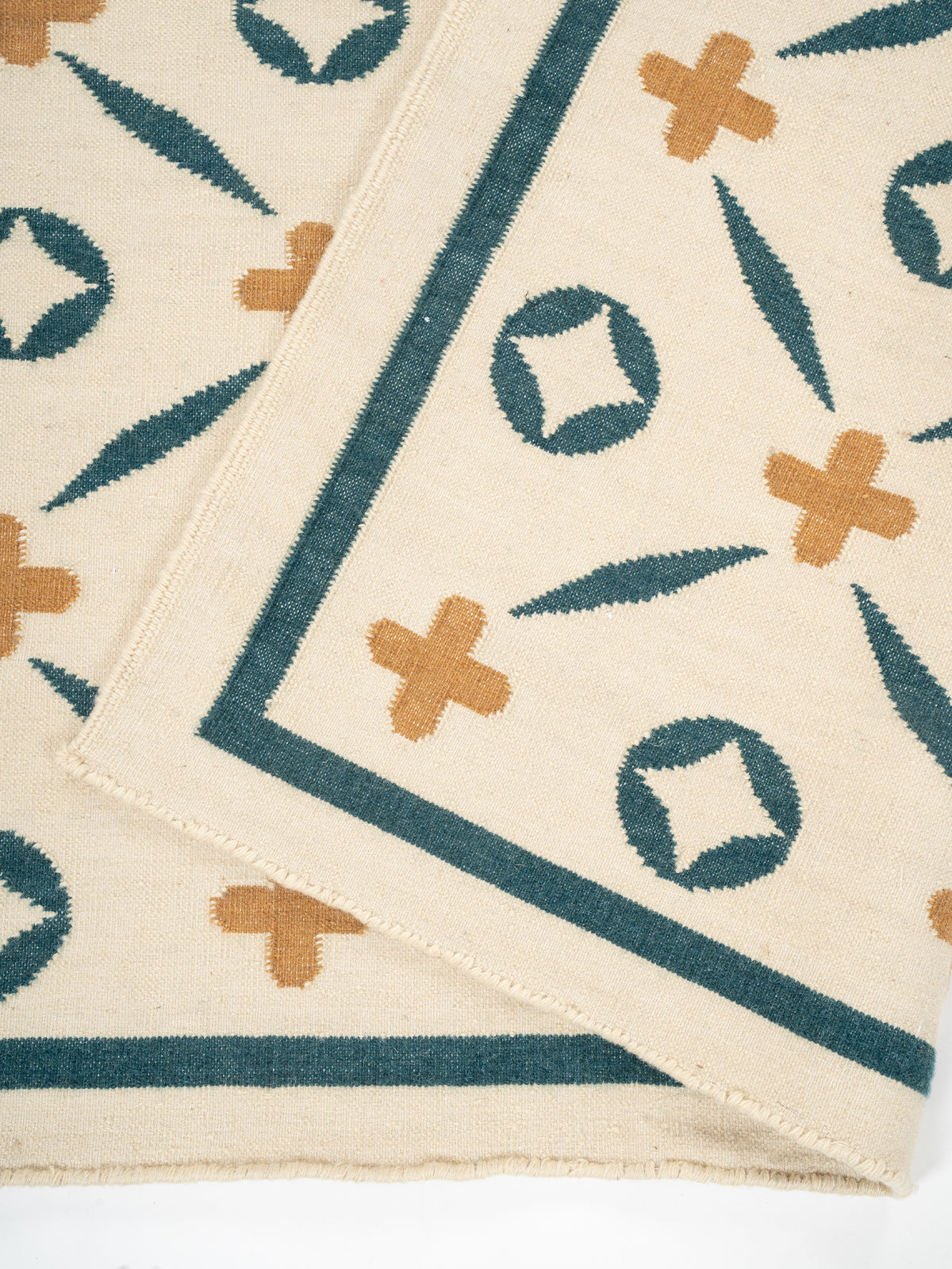 Terrana Wool Rug-Beige detail showing the textured wool surface and finishing