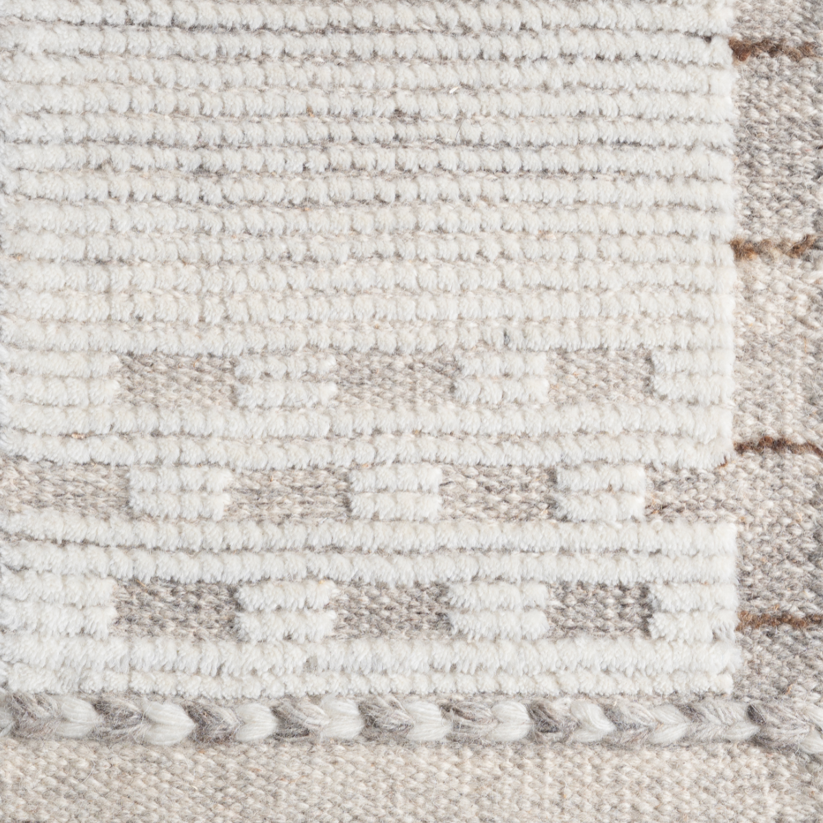 Tethered Landscapes : Mist Plateau wool rug in grey tones