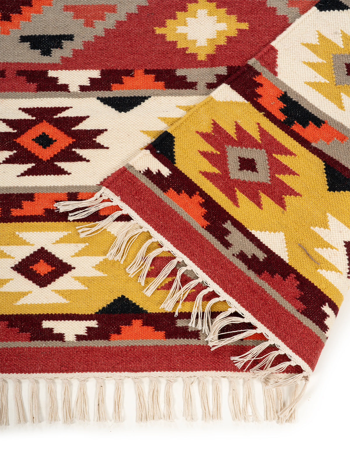 The Canyon Sunset Rug detail of the striped wool surface and edge finishing