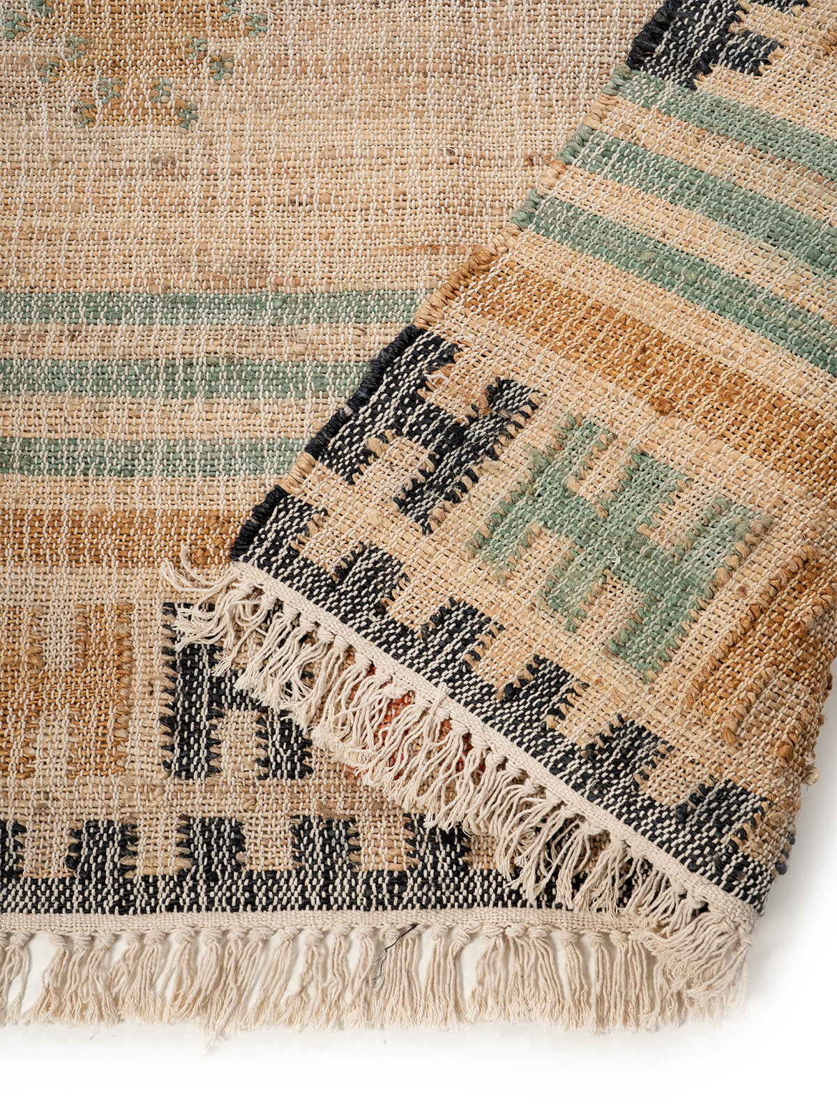 Tonal Chevron Band Jute Rug detail of the geometric pattern in jute