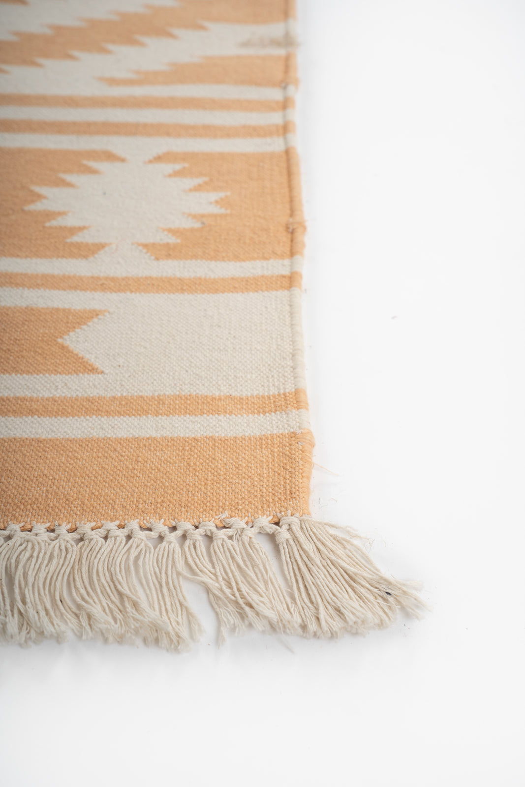 Tribal Chevron Reversible Cotton Flatweave Rug close-up showing the cotton weave and geometric motif