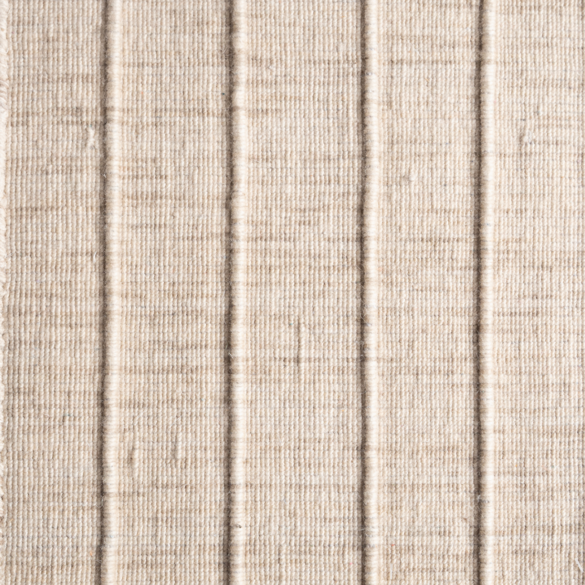 Veridian Ridge : Sierra Sand wool rug in neutral tones