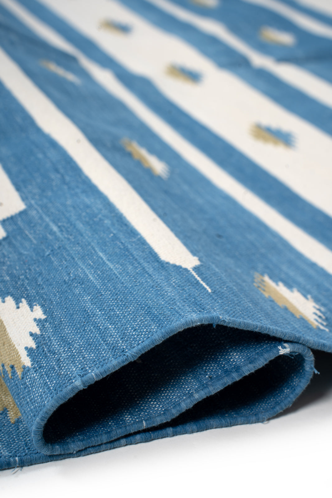 Whisper Tie-Dye Flatweave Rug - texture detail showing cotton surface