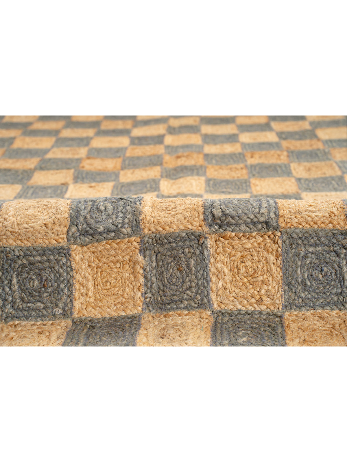 Windsor checkered Jute rug-Grey close-up showing the jute weave and geometric motif