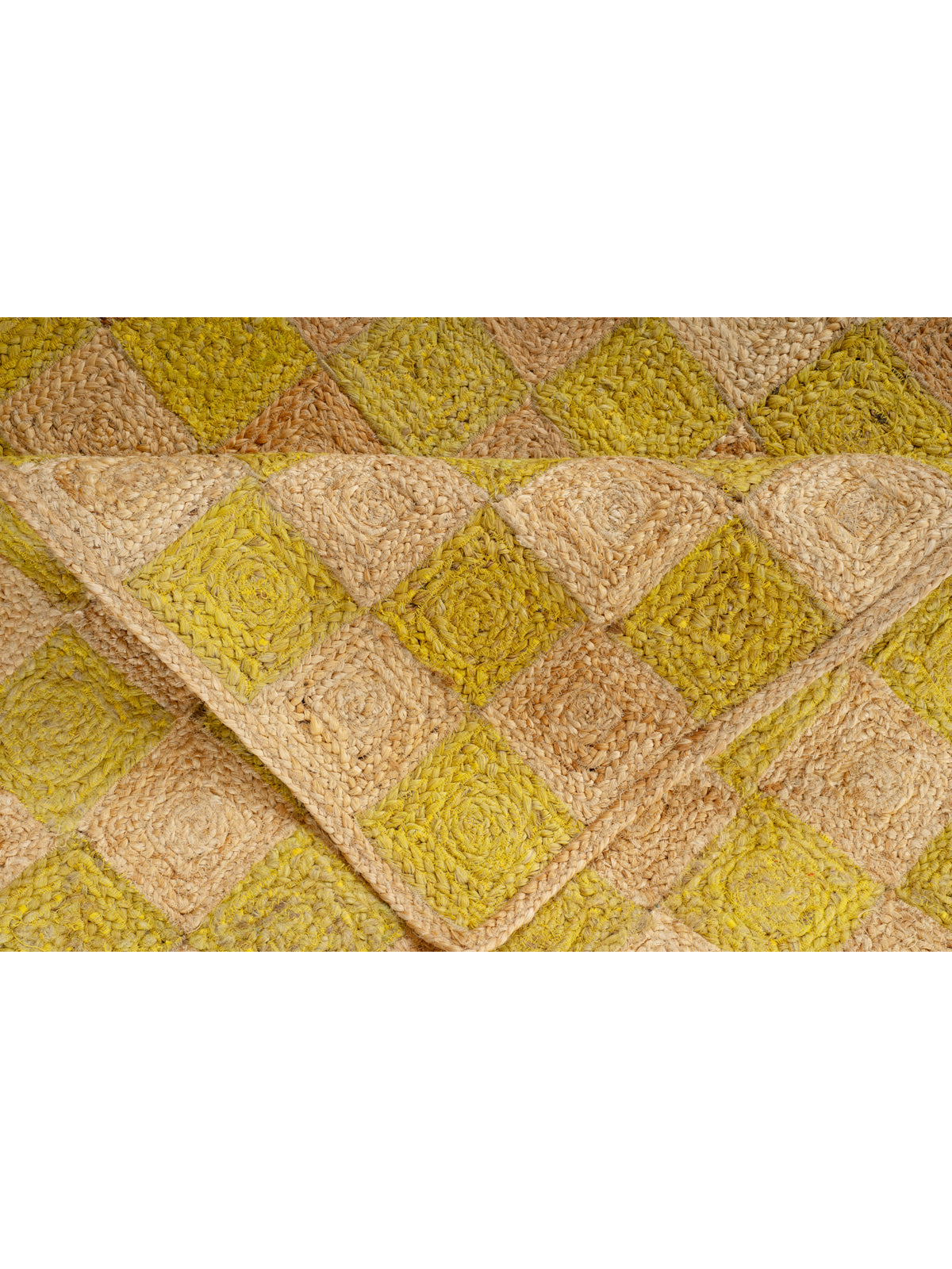 Windsor checkered Jute rug-Leaf green detail of the geometric pattern in jute