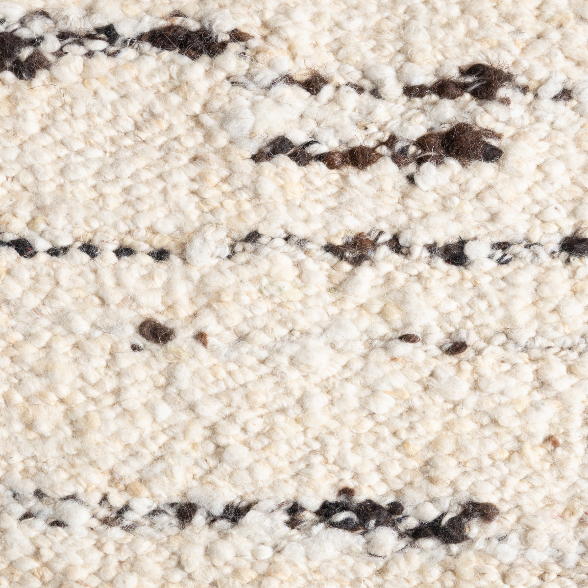 Wool Glen : Heathered Peak handcarded wool rug in grey tones
