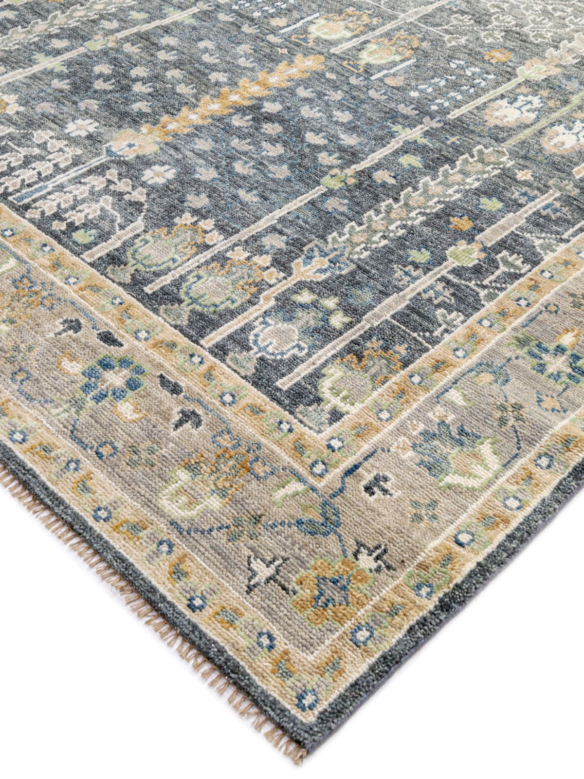 The Cypress Avenue – Charcoal & Slate