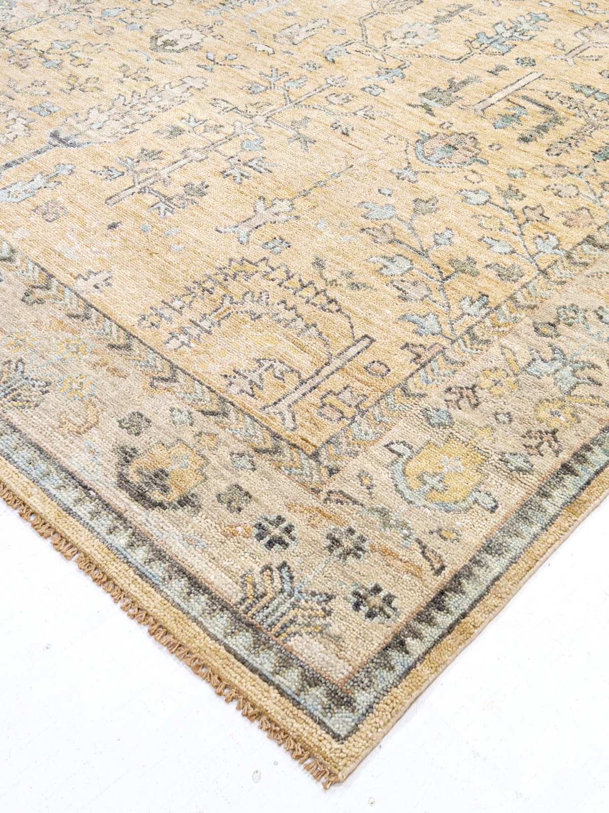 Persian Garden Wool Rug - Sandstone