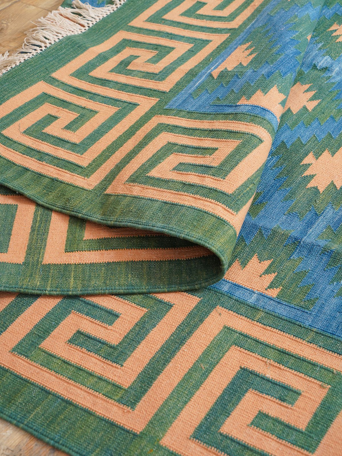 Green hellenic Flatweave rug