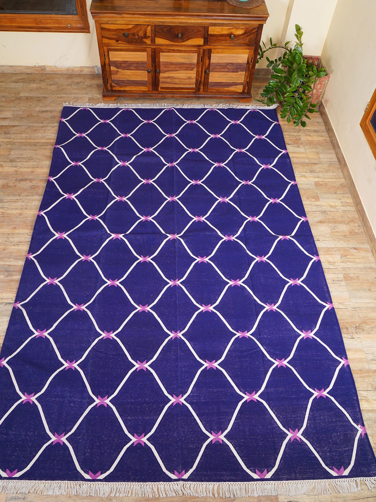 Moonlit Ogee Rug