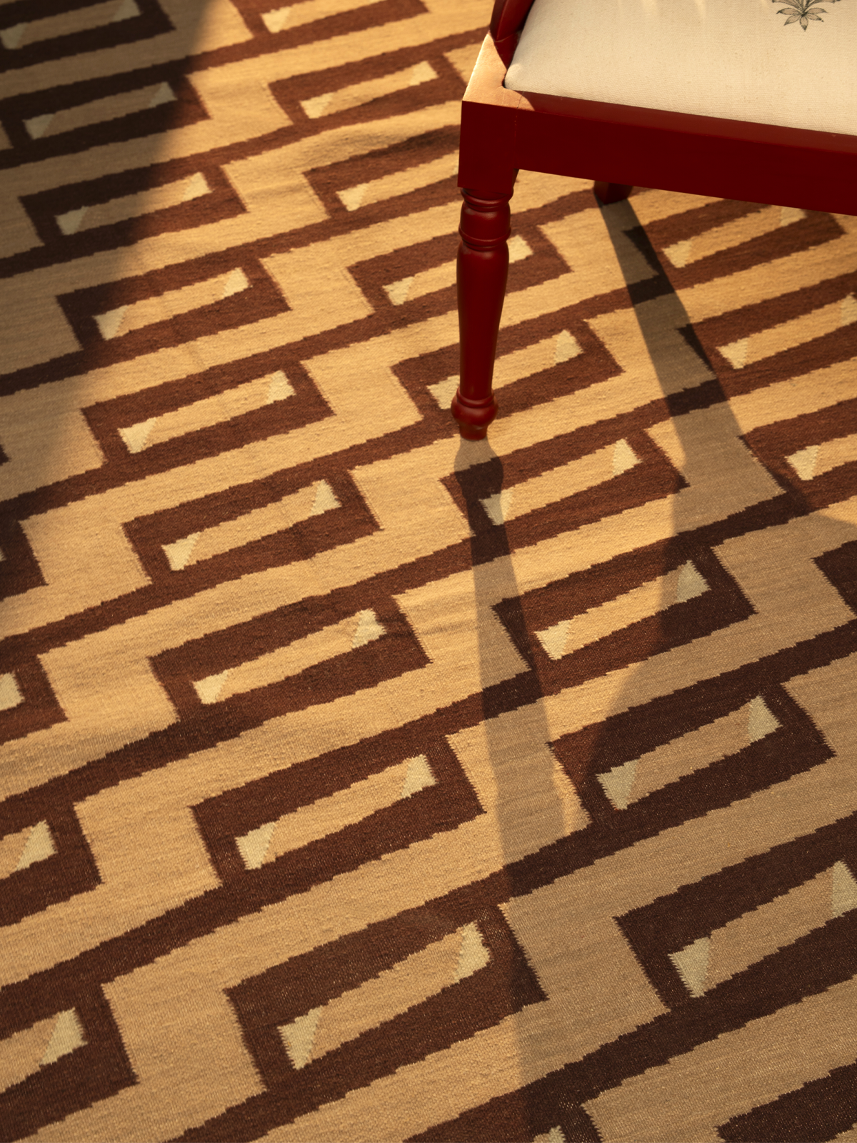 Interlock - Wine