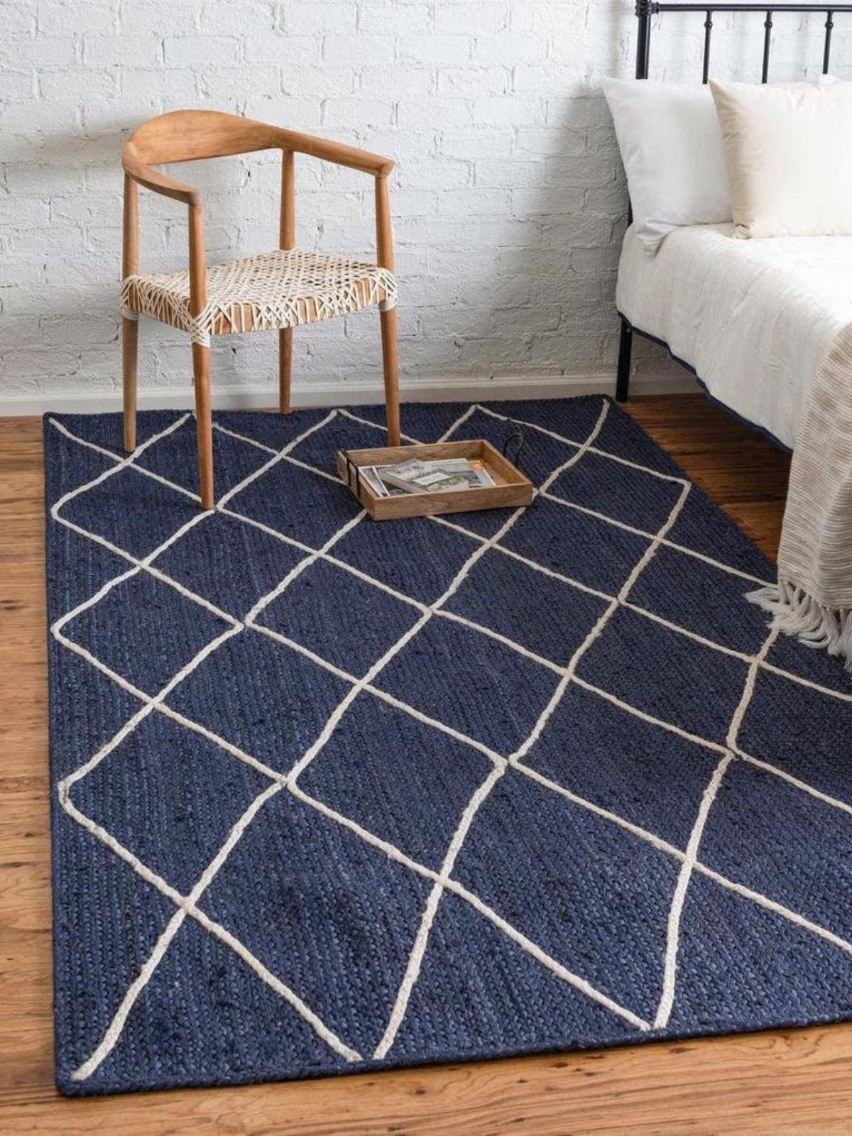Matadi braided area rug-Navy_1