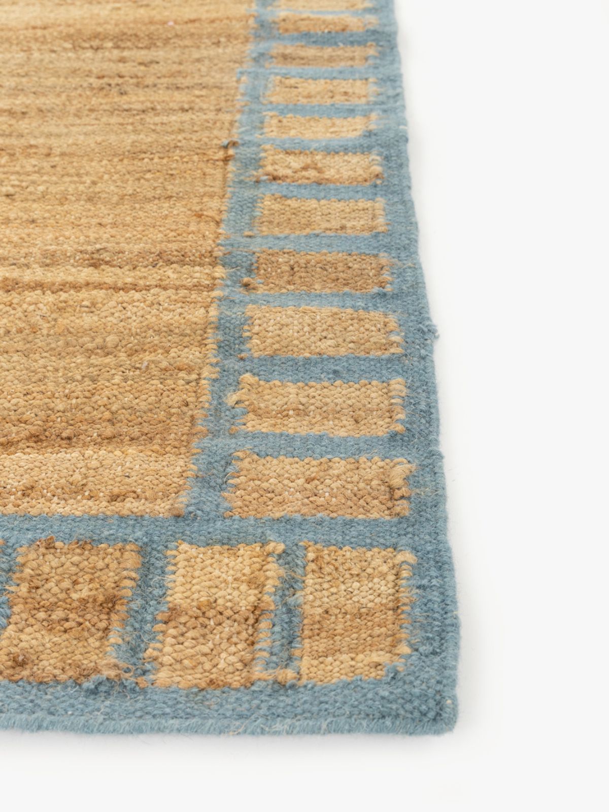 Coastal Blue Blockade Jute Rug