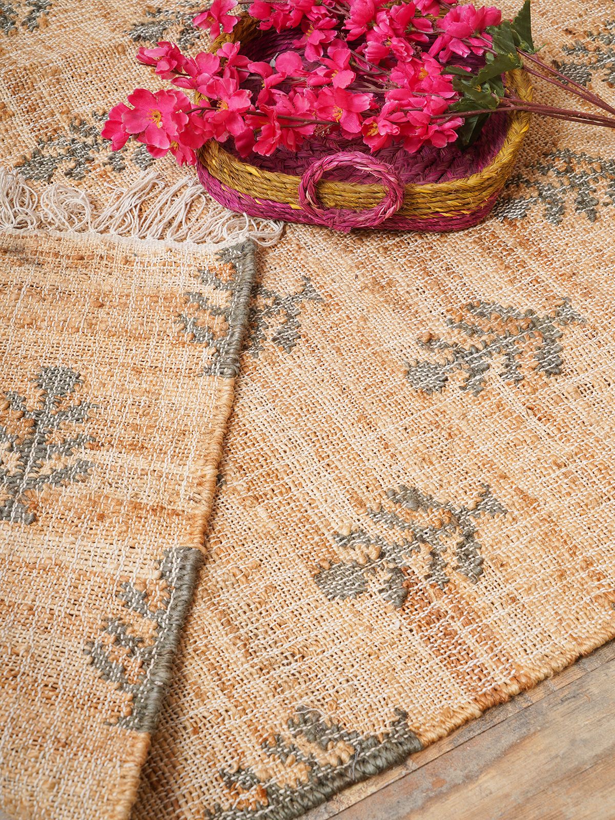 Midnight Foliage Jute Rug