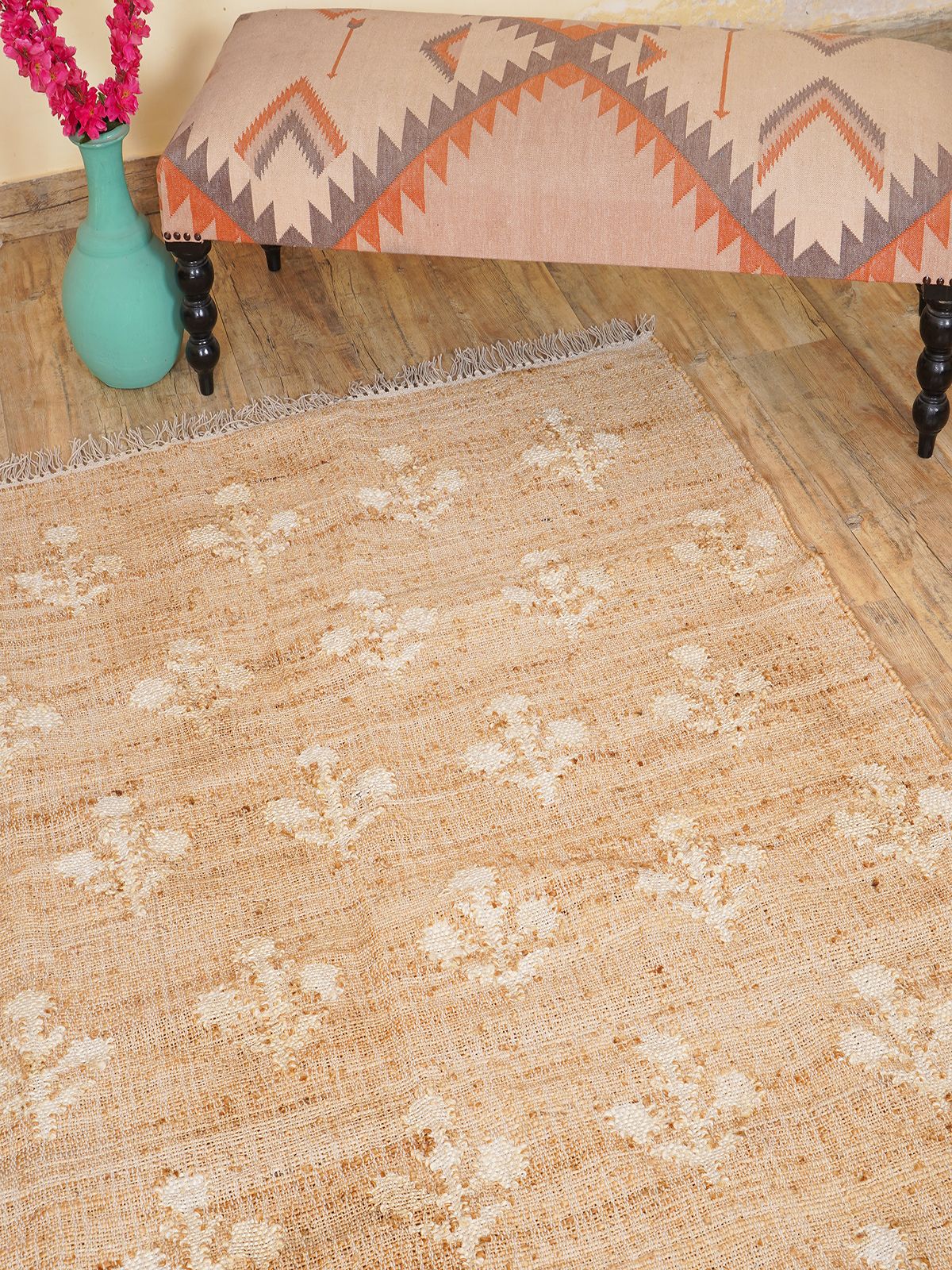 Ivory Blossom Jute Rug