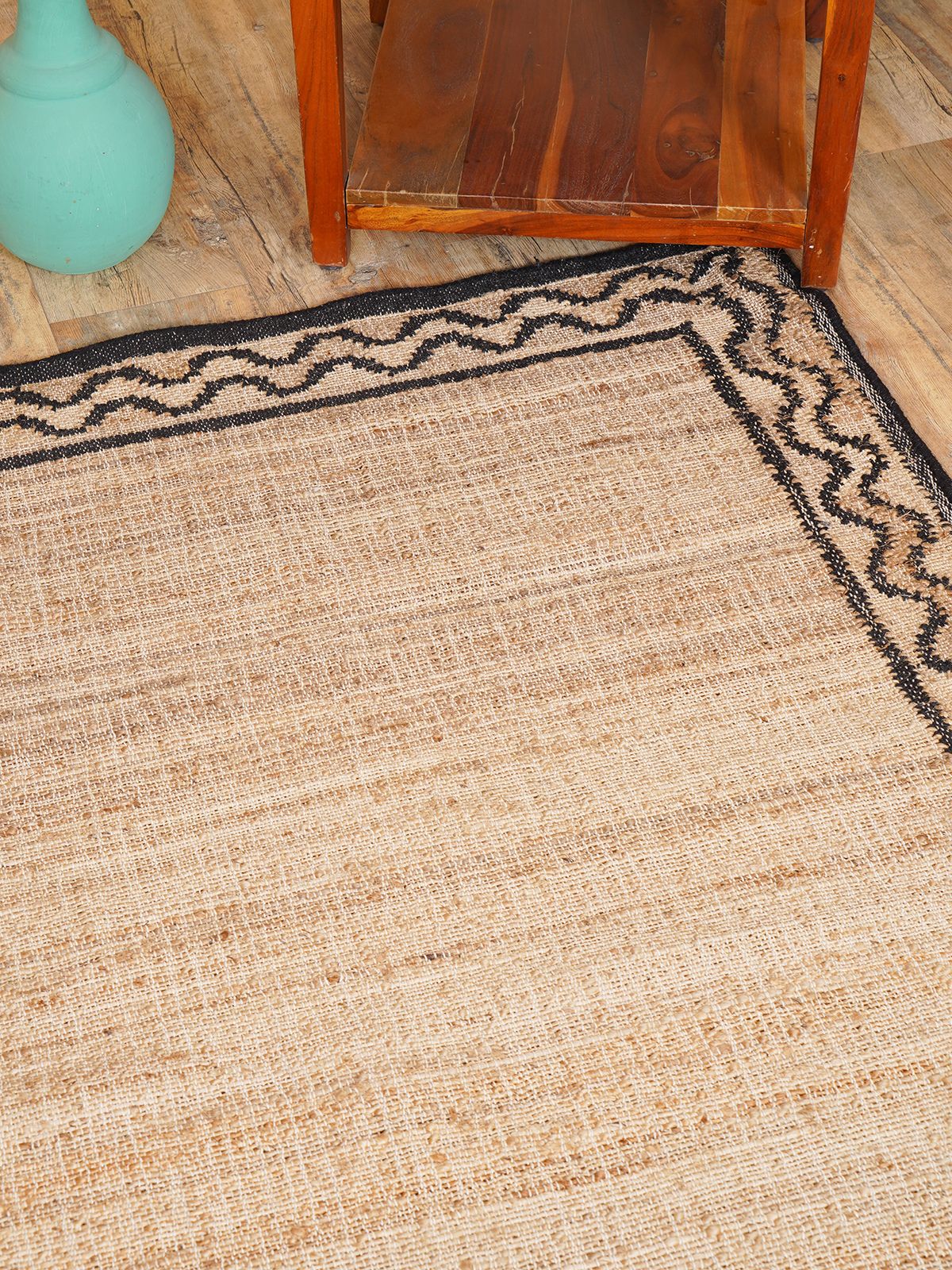 Dark Crest Double Wave Rug