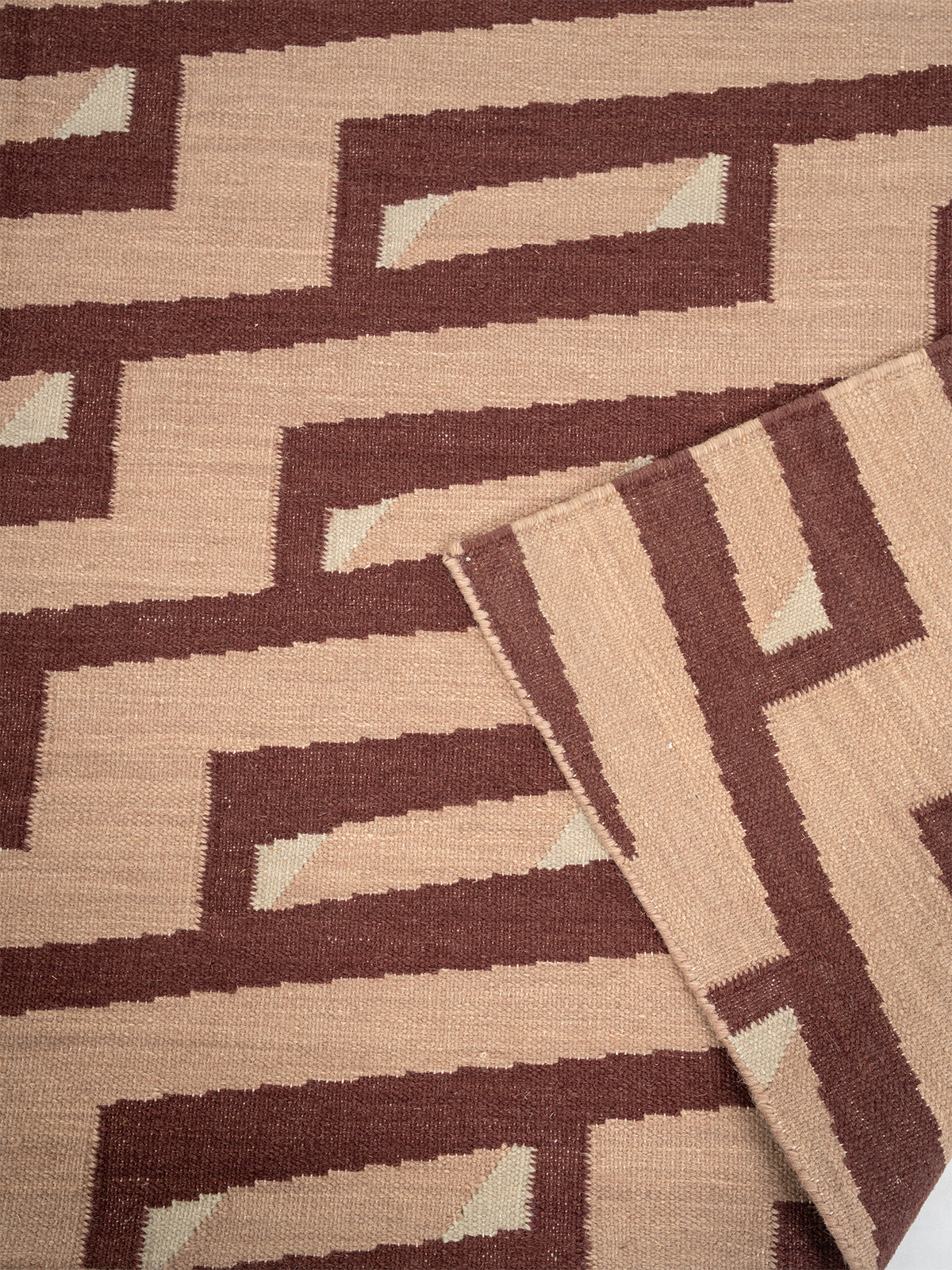 Interlock - Wine