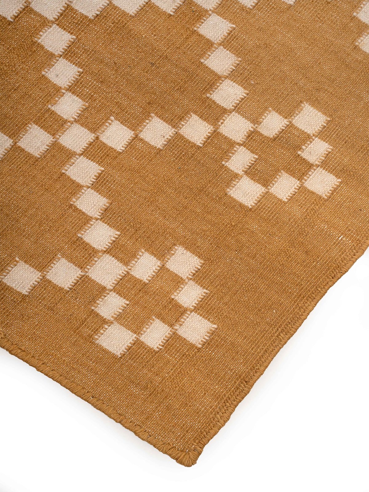 The Gilded Lattice Runner