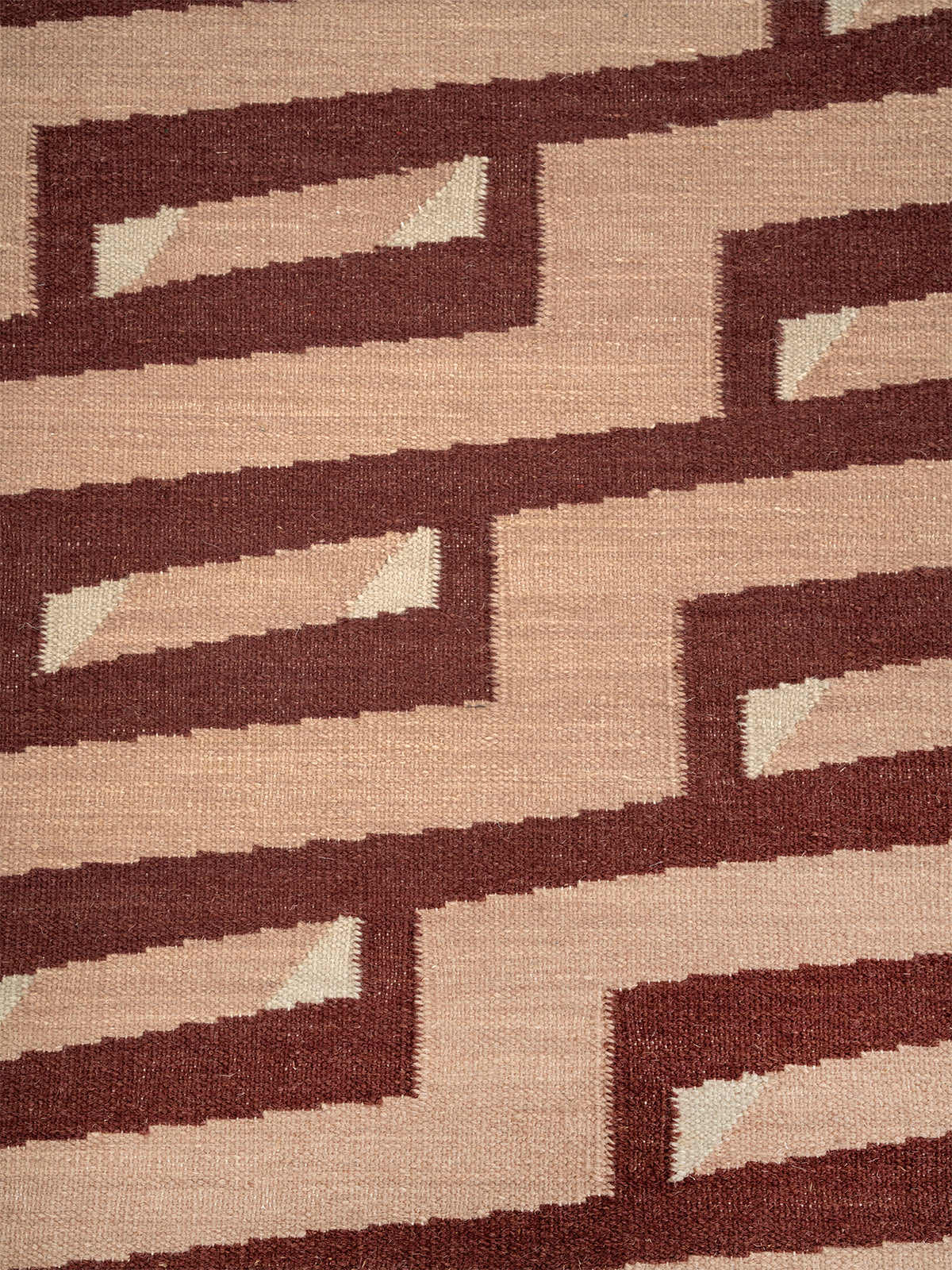 Interlock - Wine