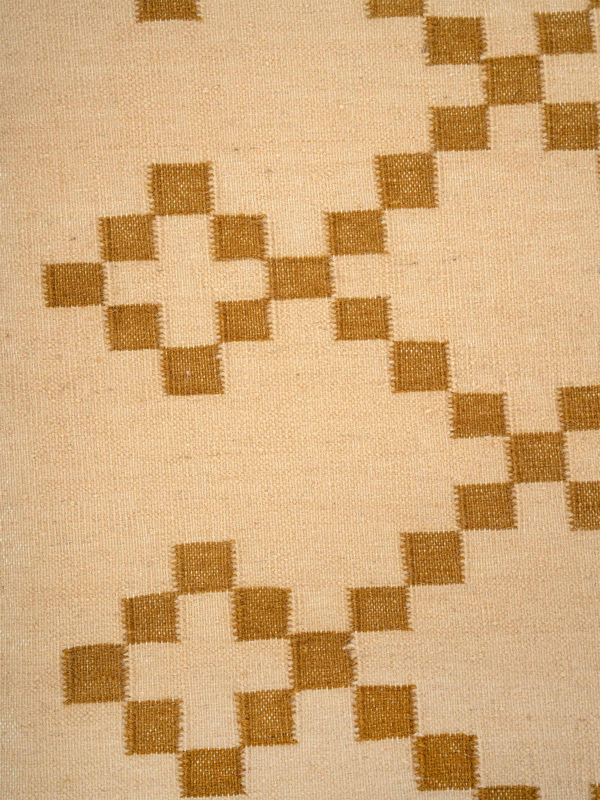 Gilded Lattice - Amber